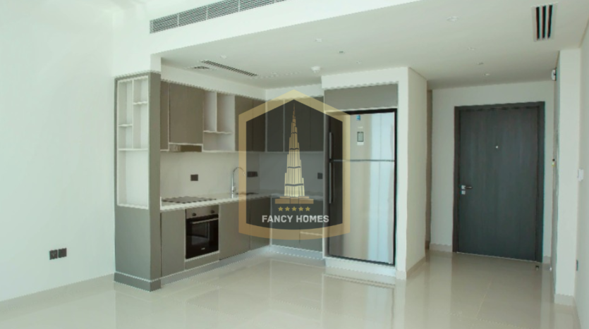 Emaar Beachfront in Dubai